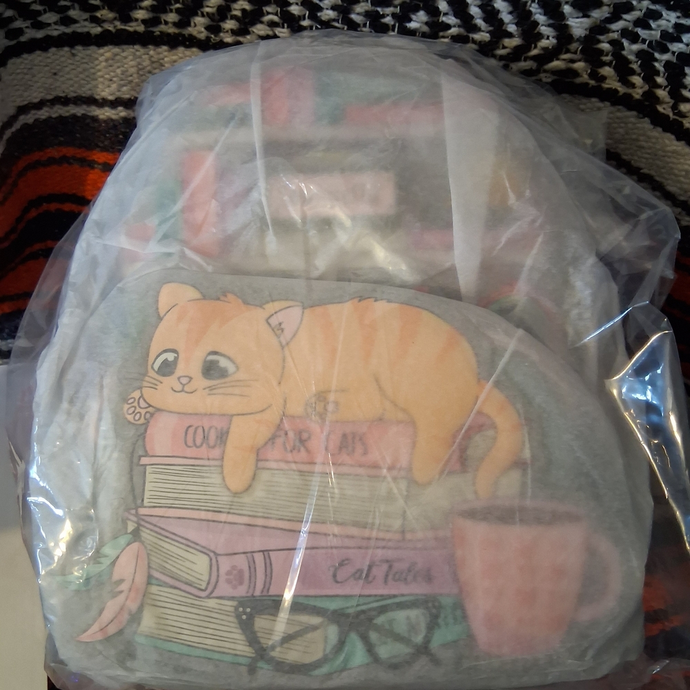Loungefly Bookish Cat Mini Backpack BAM Exclusive New With Tags - Picture 6 of 6